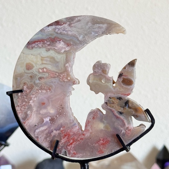 6.75” Stunning Druzy Agate Fairy On Moon Crystal Carving with stand - Picture 4 of 11